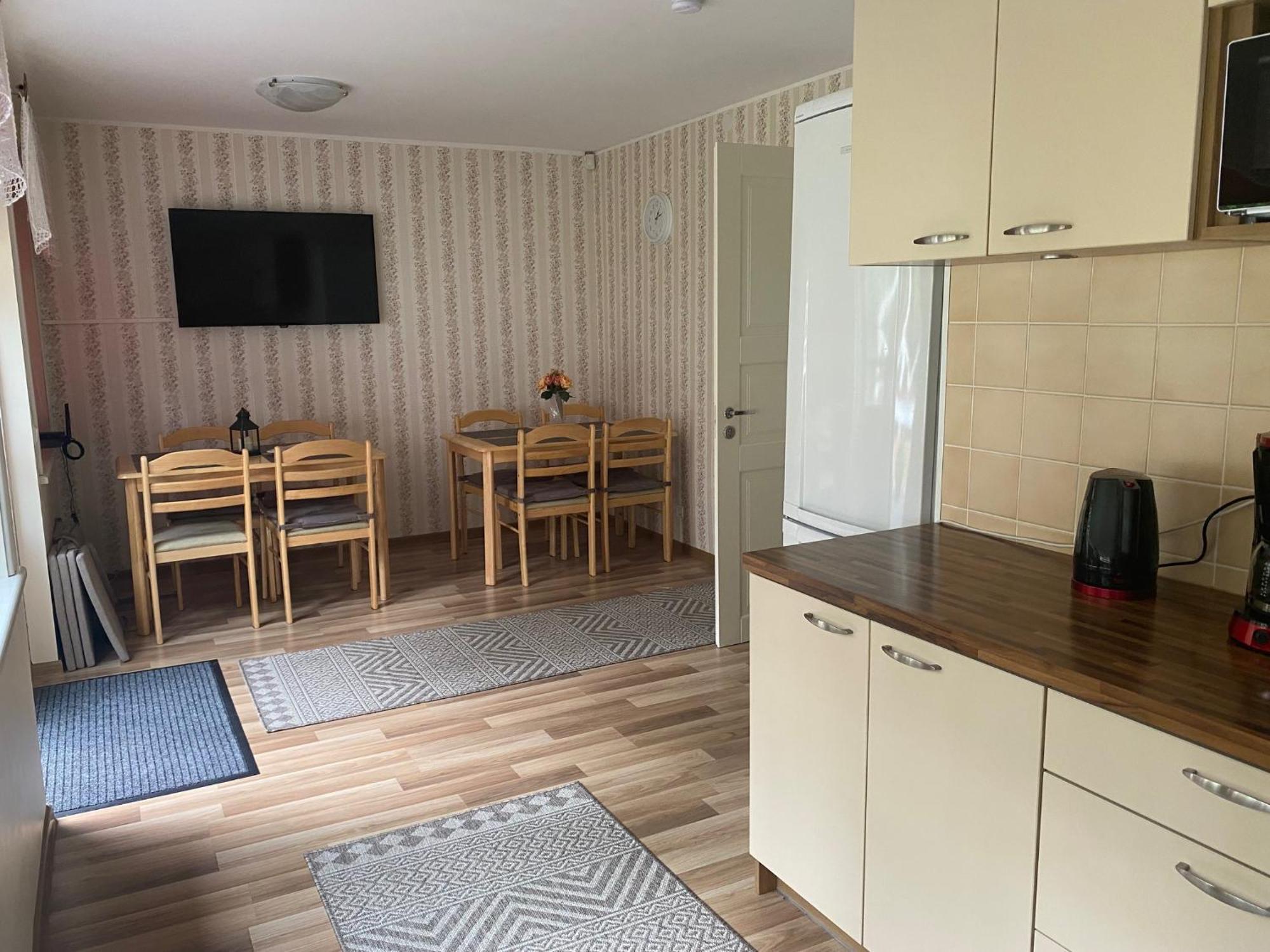 Sinisalu Apartments แกสมู ภายนอก รูปภาพ